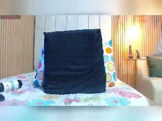 DeepieredAndWett  live sex cam