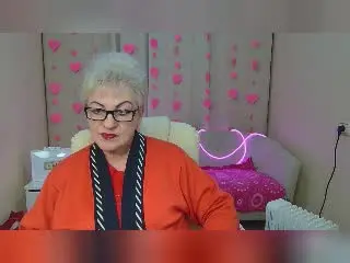 KayleSmoll  live sex cam