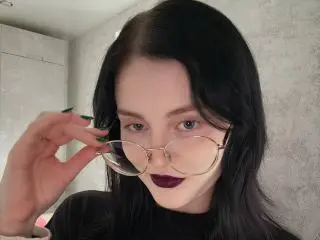 MakedaRiedell  live sex cam