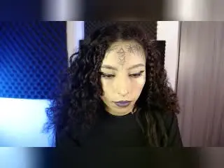 LaurieRzz  live sex cam