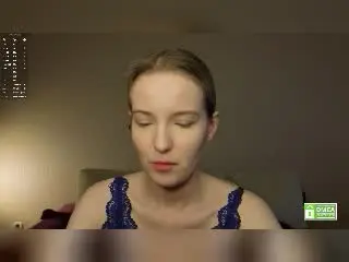 NicoleSpritzer  live sex cam