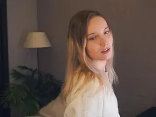 NicoleSpritzer  live sex cam