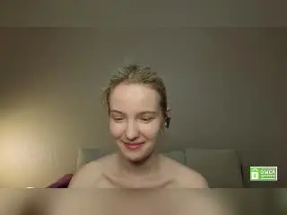 NicoleSpritzer  live sex cam