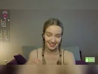NicoleSpritzer  live sex cam