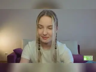 NicoleSpritzer  live sex cam