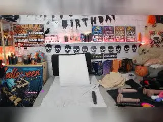 JuliaFrancaise  live sex cam