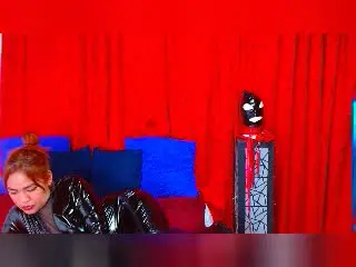 SharomCastle  live sex cam