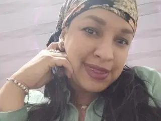 ZoehFerraro  live sex cam