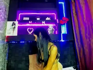 LucyUnlimit  live sex cam