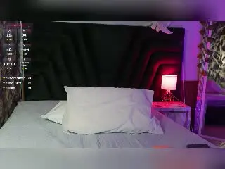 HollyCattaleiya  live sex cam