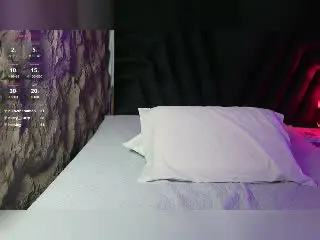 HollyCattaleiya  live sex cam
