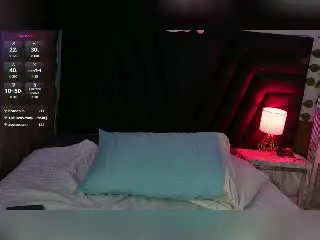 HollyCattaleiya  live sex cam