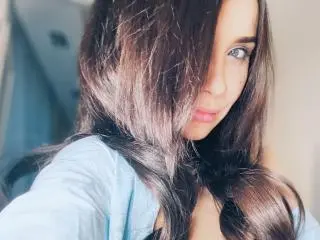 RinaBrown  live sex cam