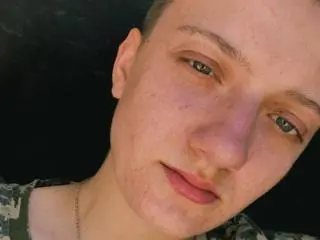 JamesChet  live sex cam