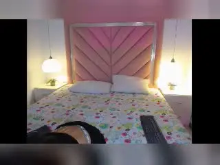 LeaTheas  live sex cam