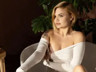 IvorySoul  live sex cam