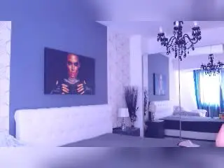 MaryMais  live sex cam