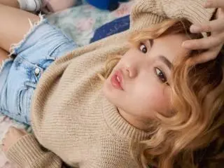 CarmesiLm  live sex cam