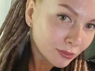 KatrinaSi  live sex cam