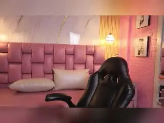 AlannaL  live sex cam