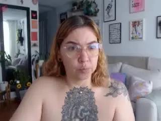 AlinaMatei  live sex cam