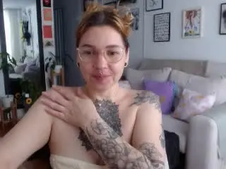 AlinaMatei  live sex cam