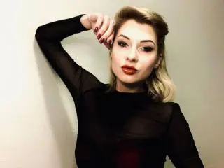 ChristinasVinson69  live sex cam