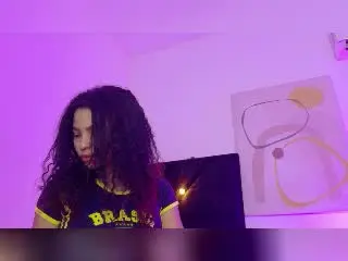 HornySweetEbony  live sex cam