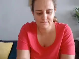 CurvySweetGirl  live sex cam