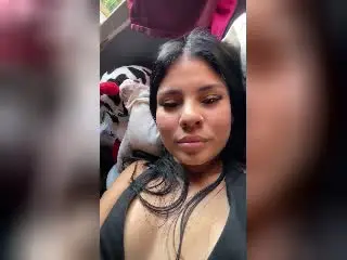 Zoeval  live sex cam