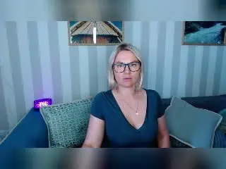 BelleLisaG  live sex cam