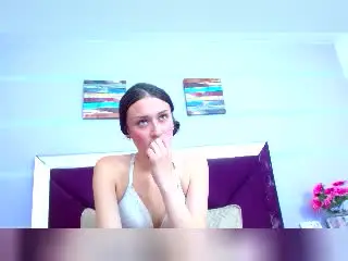 EmilySwiftt  live sex cam