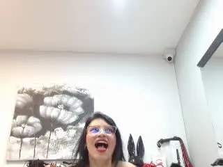 DonnaJones  live sex cam