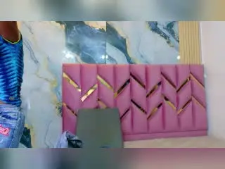 Kinkyandsavage  live sex cam