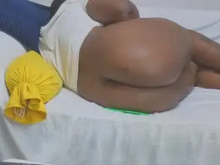 NattySlim  live sex cam