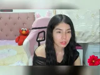 MileyWatson  live sex cam