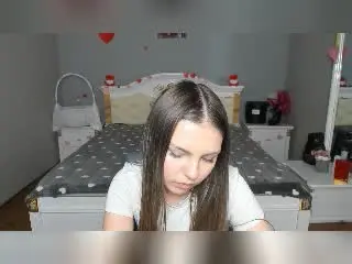 ZoieHurt  live sex cam