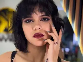 RavenMorninsgstar  live sex cam