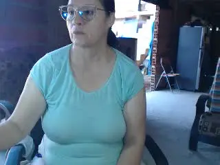RossyHairy69  live sex cam