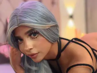 SashaLux69  live sex cam
