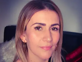 CamilleMullerr  live sex cam