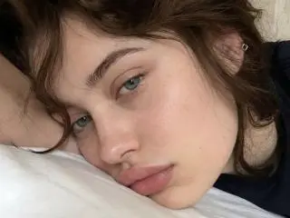 GrettaDemichelis  live sex cam