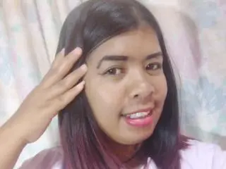 MariahSquirting69  live sex cam