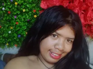 MariahSquirting69  live sex cam