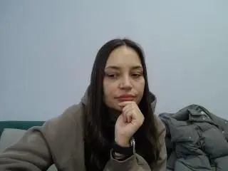 TrayYanna  live sex cam