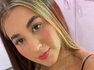 ChloeRona  live sex cam