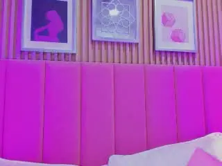 HannaThorne  live sex cam