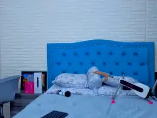 SophieCan  live sex cam