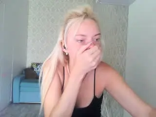 CrystalHope  live sex cam