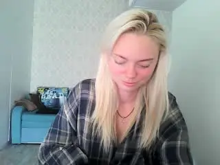 CrystalHope  live sex cam